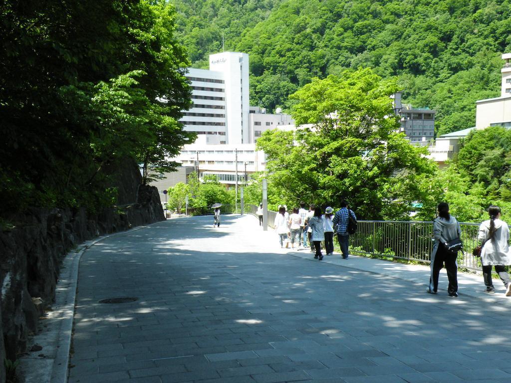 Jozankei Hotel Саппоро Экстерьер фото